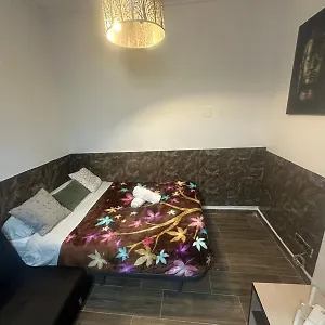 Fantastic Estudio Cerca Del Carrefour Rosaleda Apartamento Málaga